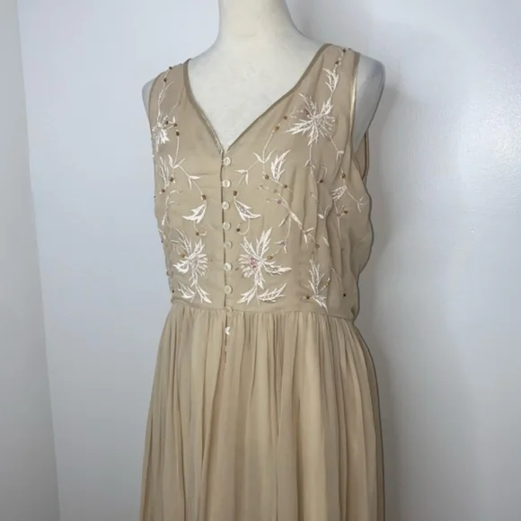 By Together Beaded Button Front Embroidered Floral Maxi Dress Size 16 NWT - Picture 5 of 10